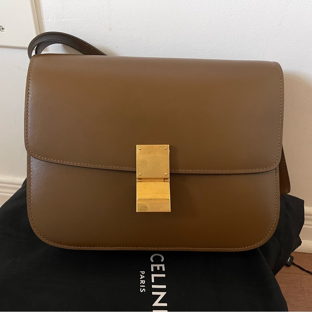 Celine medium classic box